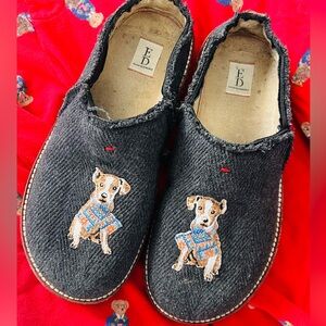 ED Ellen DeGeneres Tillie Gray Embroidered Dog Mules size 8